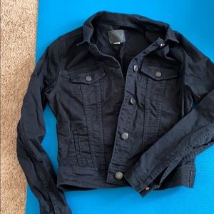 Black denim Jacket!